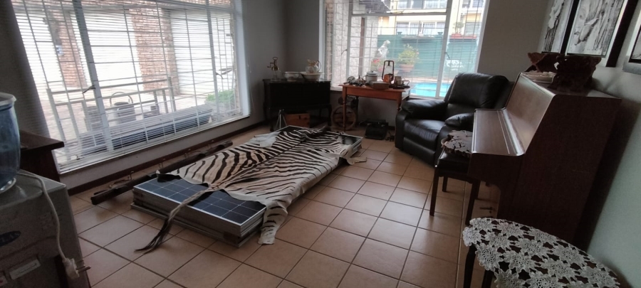 3 Bedroom Property for Sale in Helikonpark Gauteng
