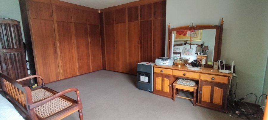 3 Bedroom Property for Sale in Helikonpark Gauteng