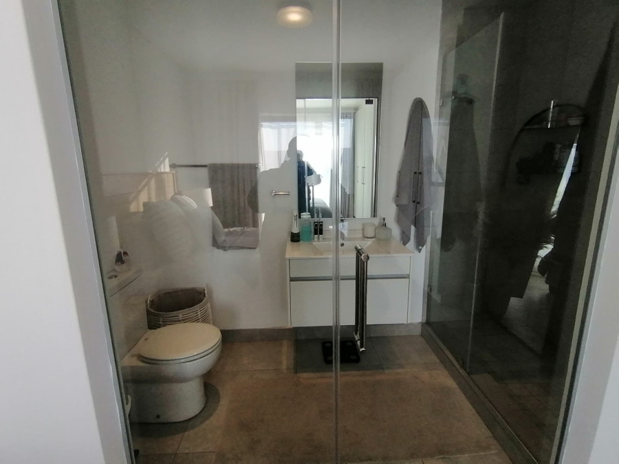 2 Bedroom Property for Sale in Eye of Africa Gauteng