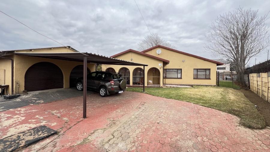 3 Bedroom Property for Sale in Westergloor Gauteng