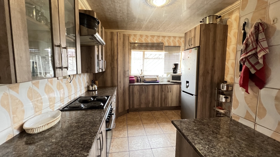 3 Bedroom Property for Sale in Westergloor Gauteng