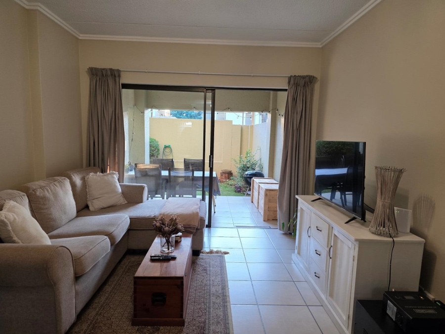 2 Bedroom Property for Sale in Bryanston Gauteng