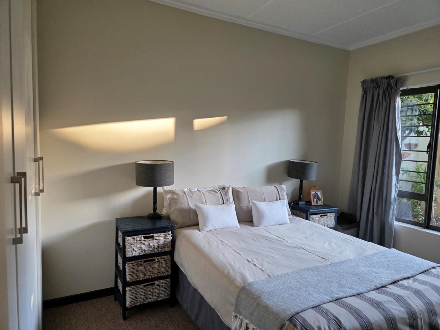 2 Bedroom Property for Sale in Bryanston Gauteng