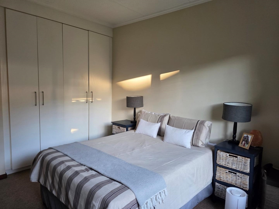 2 Bedroom Property for Sale in Bryanston Gauteng