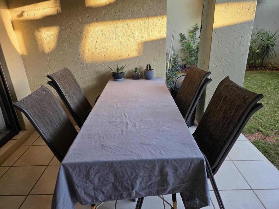 2 Bedroom Property for Sale in Bryanston Gauteng