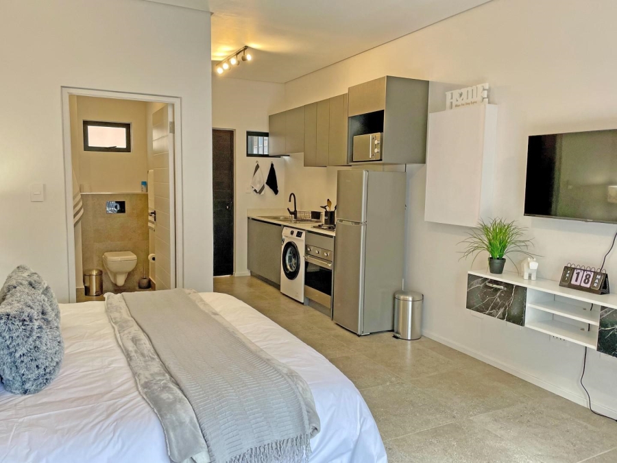 1 Bedroom Property for Sale in Hyde Park Gauteng