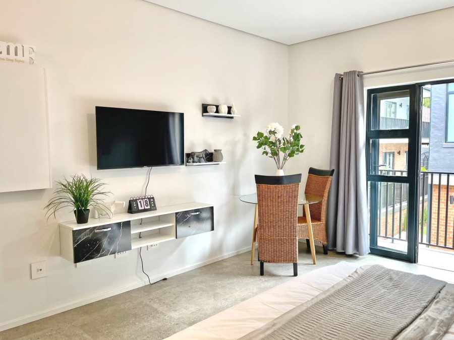 1 Bedroom Property for Sale in Hyde Park Gauteng