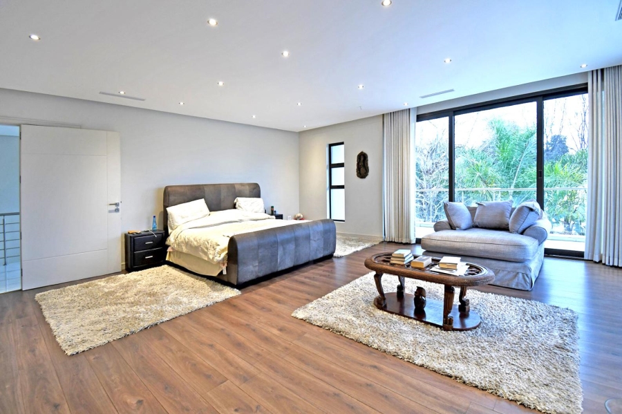 To Let 5 Bedroom Property for Rent in Bryanston Gauteng