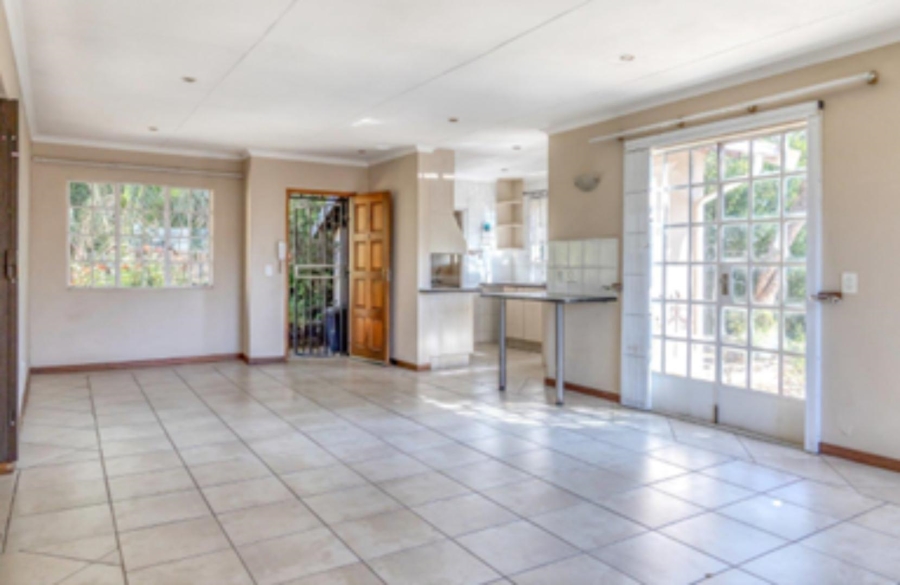 3 Bedroom Property for Sale in Bryanston West Gauteng