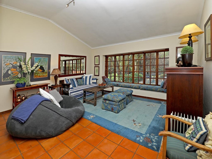 4 Bedroom Property for Sale in Hurlingham Gauteng