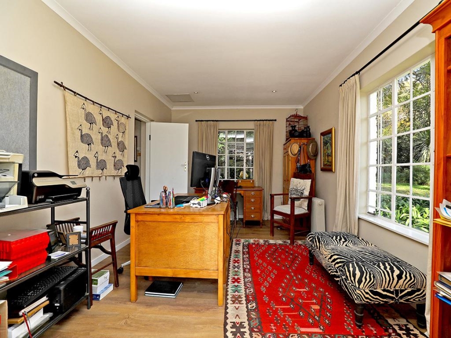 4 Bedroom Property for Sale in Hurlingham Gauteng