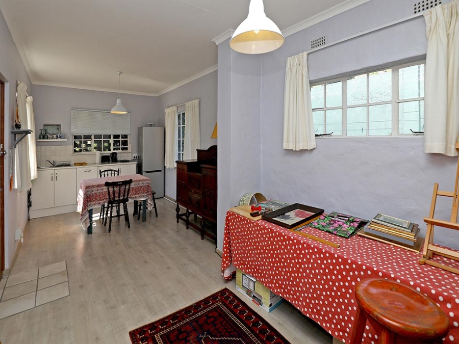 4 Bedroom Property for Sale in Hurlingham Gauteng