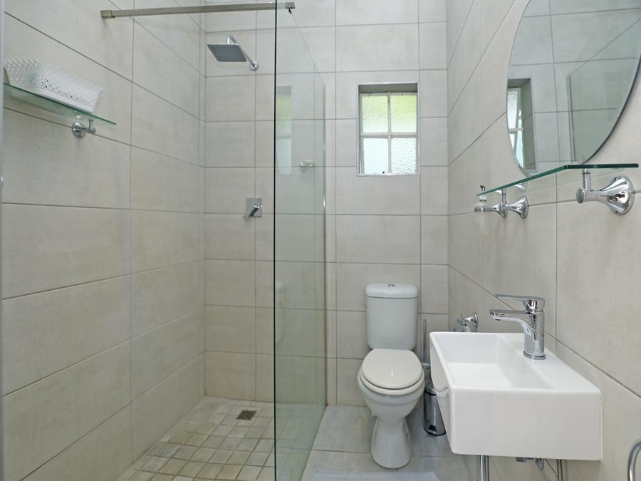 4 Bedroom Property for Sale in Hurlingham Gauteng