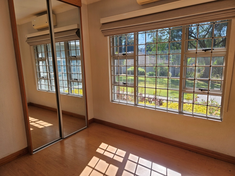 To Let 3 Bedroom Property for Rent in Hurlingham Gauteng
