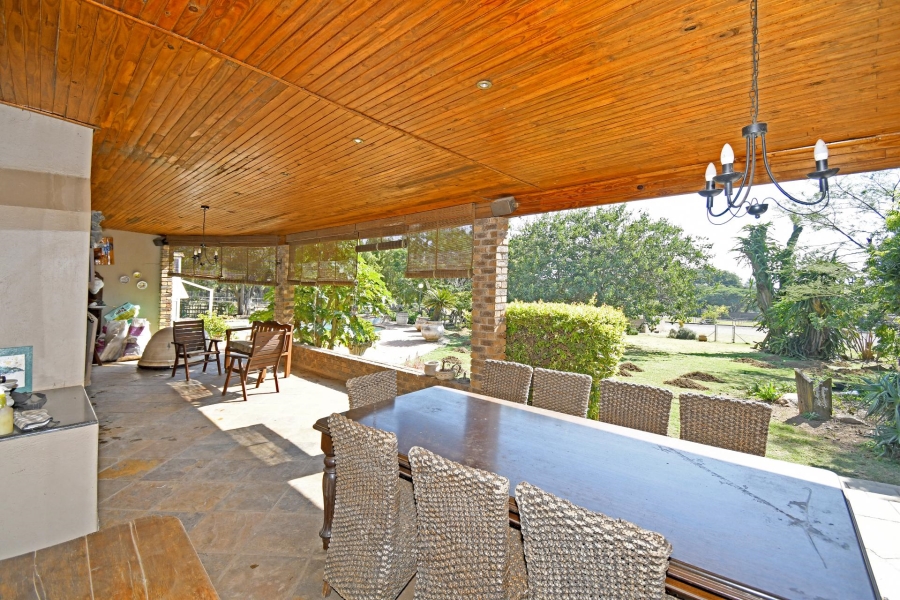 5 Bedroom Property for Sale in Mnandi Gauteng
