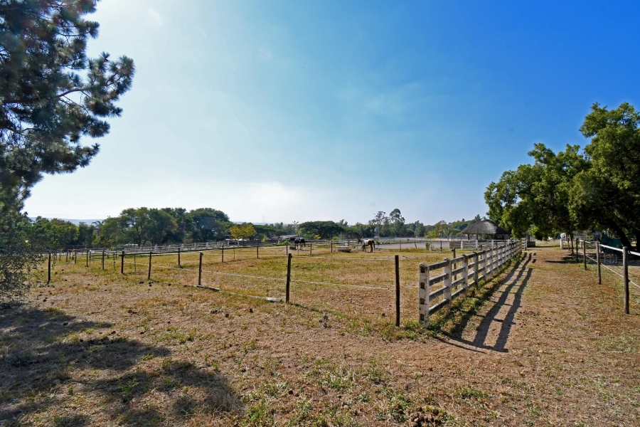 5 Bedroom Property for Sale in Mnandi Gauteng