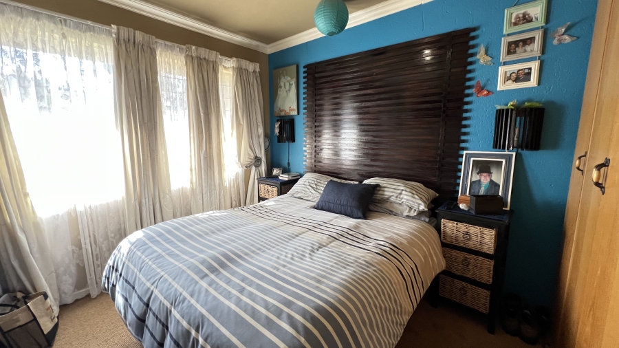 4 Bedroom Property for Sale in Rangeview Gauteng
