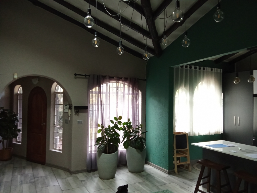 3 Bedroom Property for Sale in Weltevreden Park Gauteng