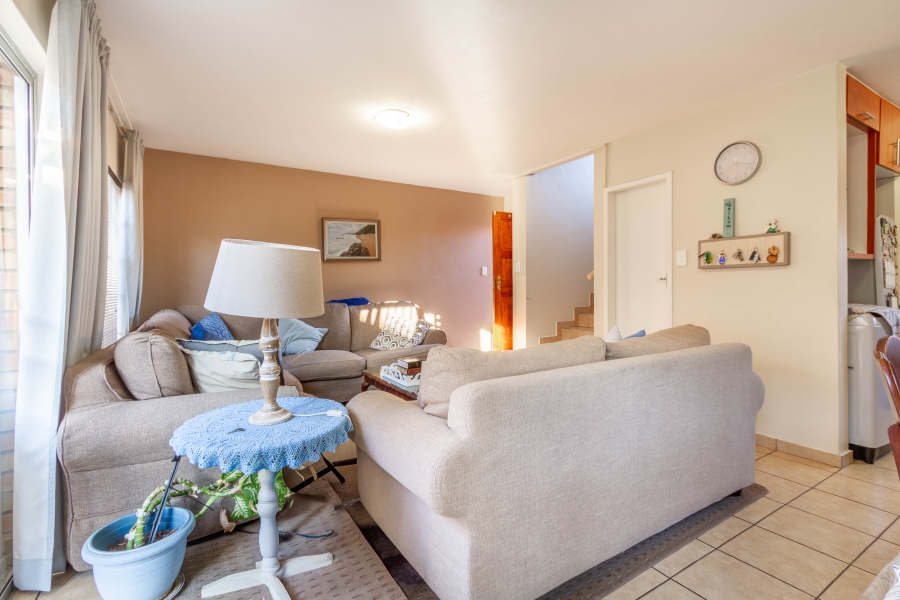 2 Bedroom Property for Sale in Equestria Gauteng