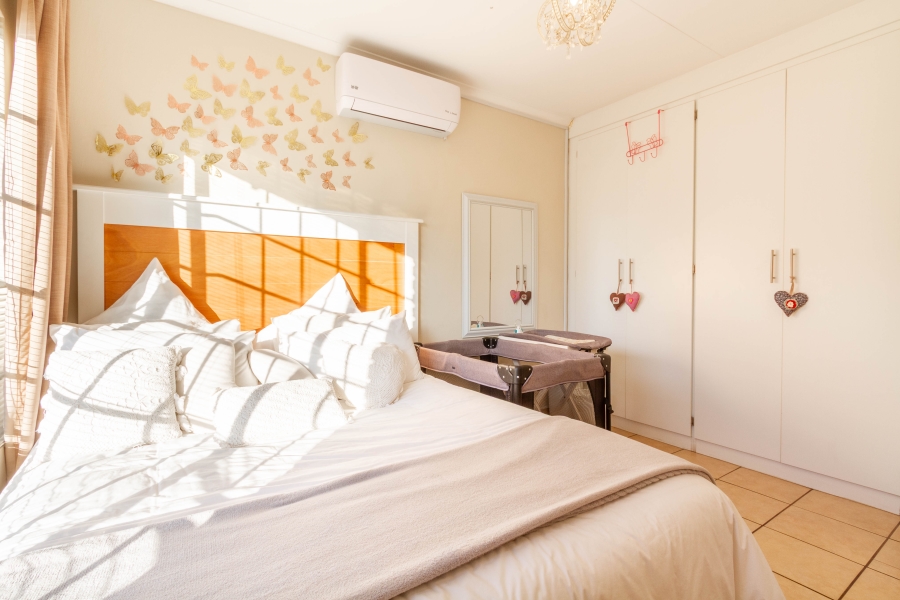 2 Bedroom Property for Sale in Equestria Gauteng
