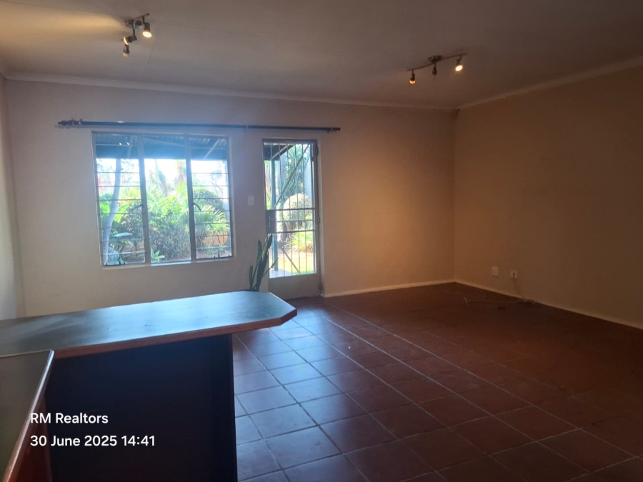 To Let 2 Bedroom Property for Rent in Wapadrand Gauteng