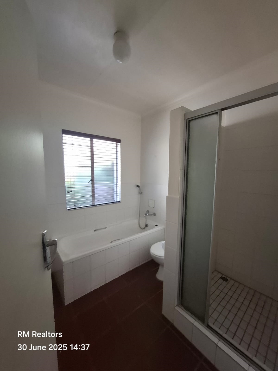 To Let 2 Bedroom Property for Rent in Wapadrand Gauteng