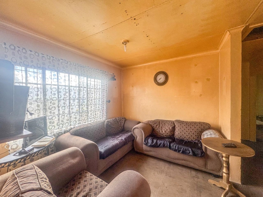 2 Bedroom Property for Sale in Elandspoort Gauteng