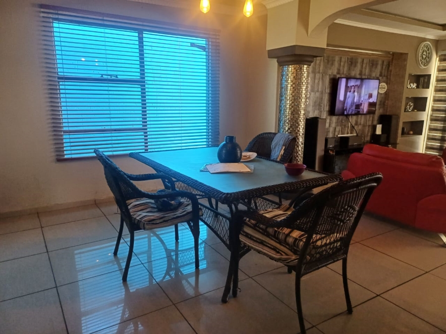 4 Bedroom Property for Sale in Riversdale Gauteng