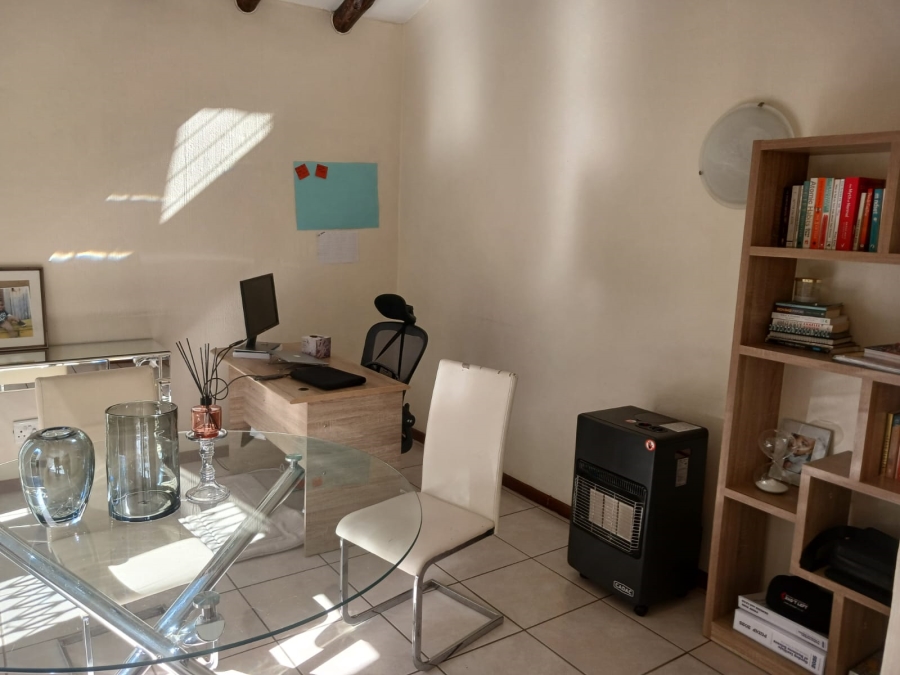 To Let 3 Bedroom Property for Rent in Epsom Downs Gauteng