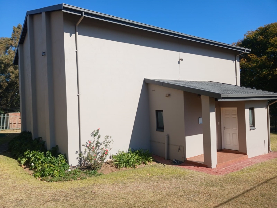 To Let 3 Bedroom Property for Rent in Epsom Downs Gauteng