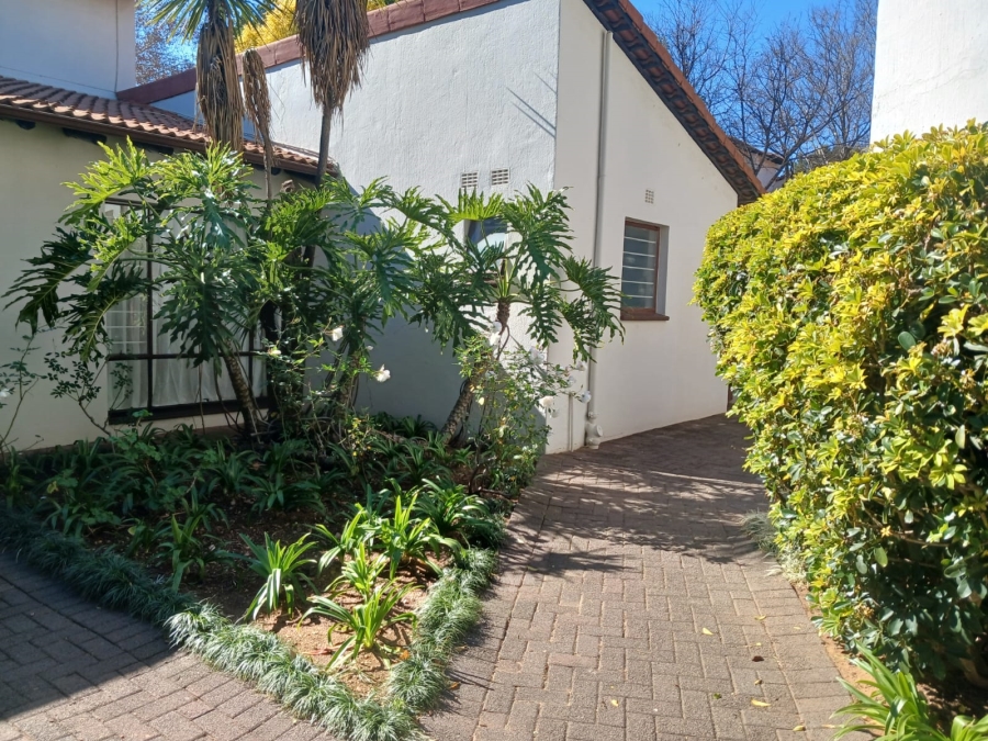 To Let 3 Bedroom Property for Rent in Epsom Downs Gauteng