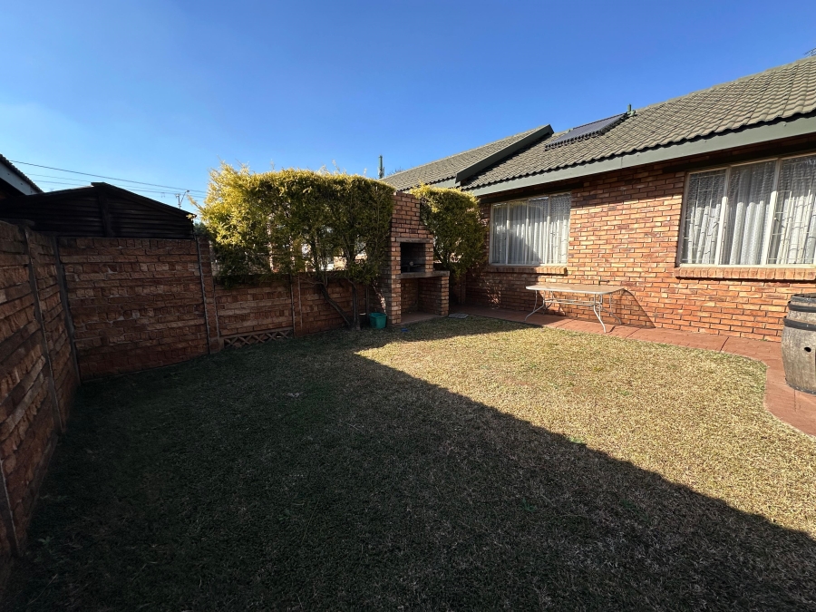 3 Bedroom Property for Sale in Ekklesia Gauteng
