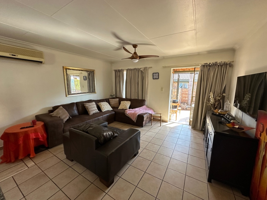 3 Bedroom Property for Sale in Ekklesia Gauteng