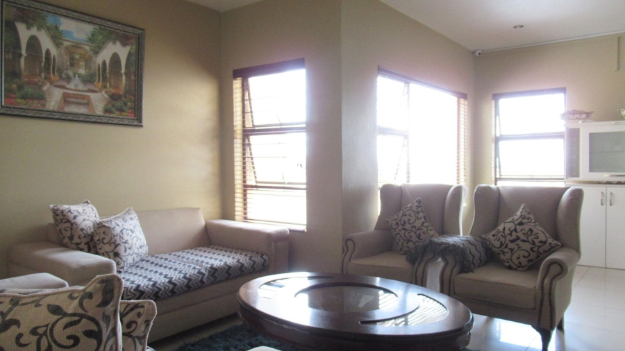 3 Bedroom Property for Sale in South Crest Gauteng