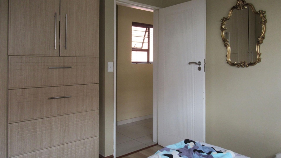 3 Bedroom Property for Sale in South Crest Gauteng