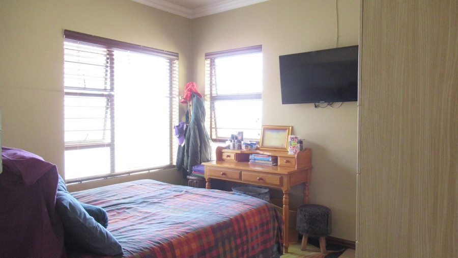 3 Bedroom Property for Sale in South Crest Gauteng