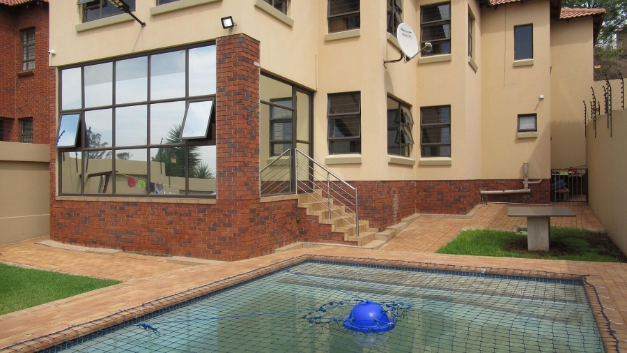 3 Bedroom Property for Sale in South Crest Gauteng