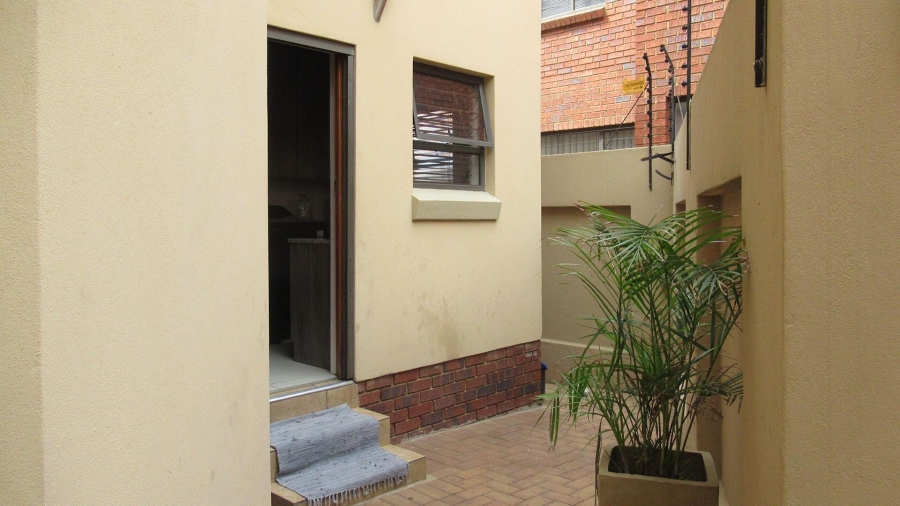 3 Bedroom Property for Sale in South Crest Gauteng