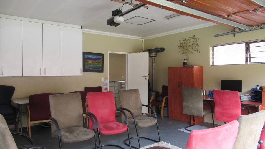 3 Bedroom Property for Sale in South Crest Gauteng