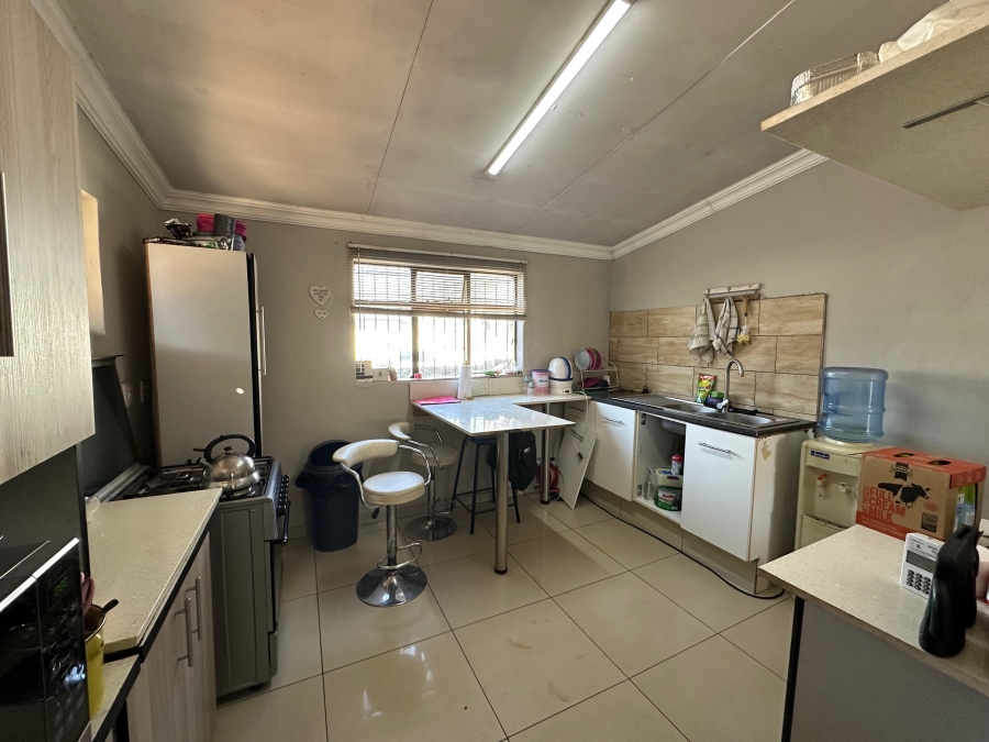 2 Bedroom Property for Sale in Jan Niemand Park Gauteng