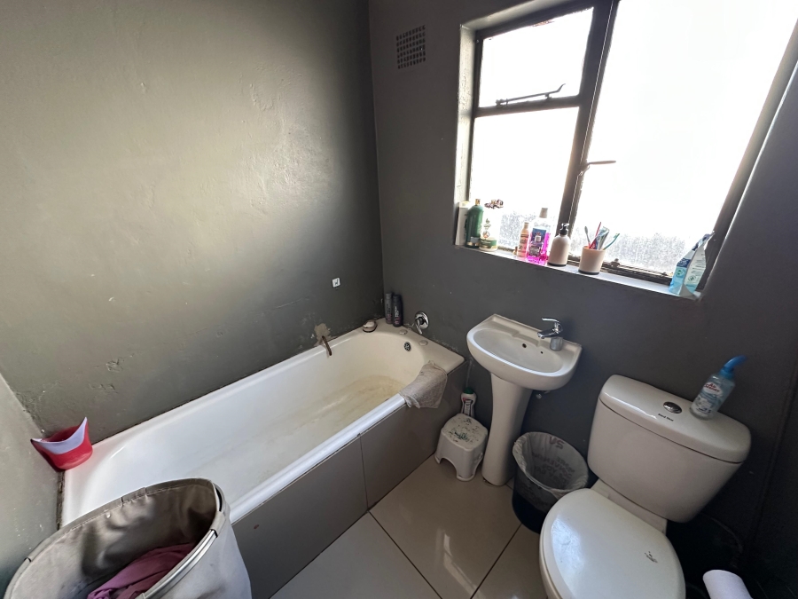 2 Bedroom Property for Sale in Jan Niemand Park Gauteng