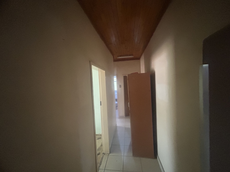 4 Bedroom Property for Sale in Mountain View Gauteng