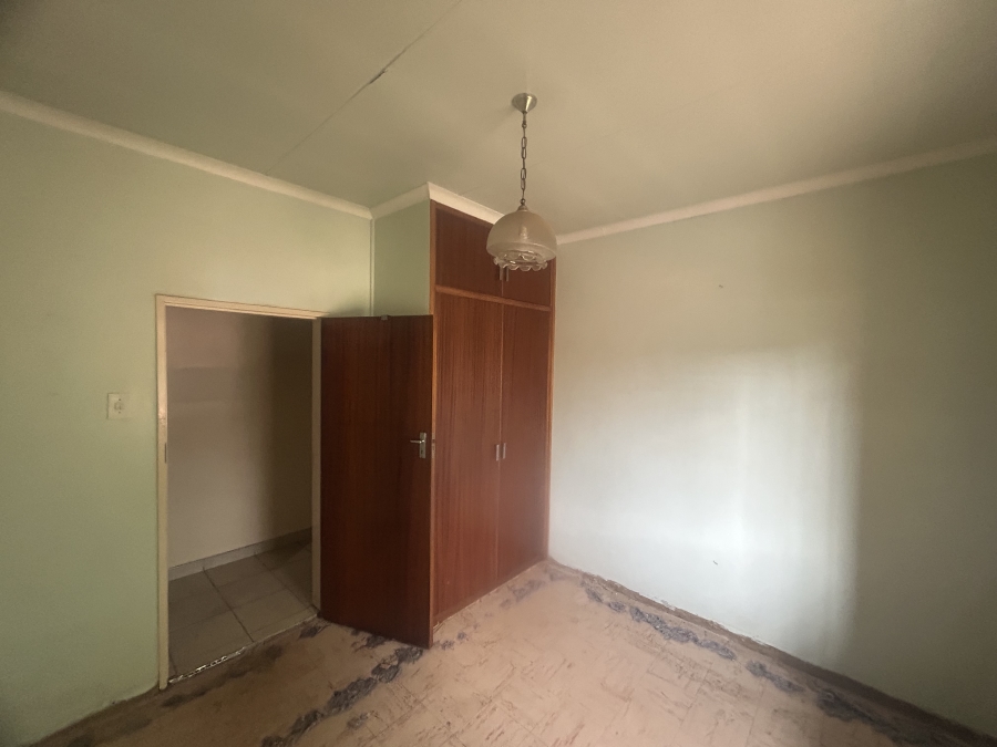 4 Bedroom Property for Sale in Mountain View Gauteng