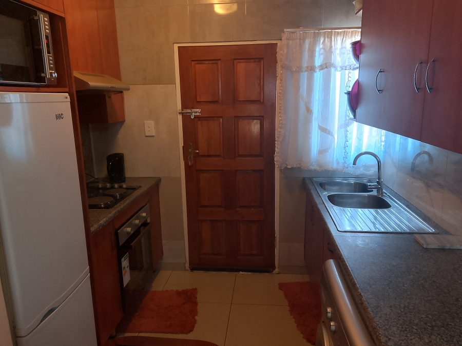 2 Bedroom Property for Sale in Bram Fischerville Gauteng