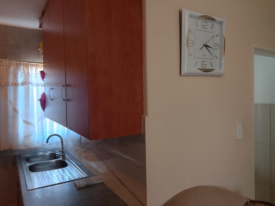 2 Bedroom Property for Sale in Bram Fischerville Gauteng