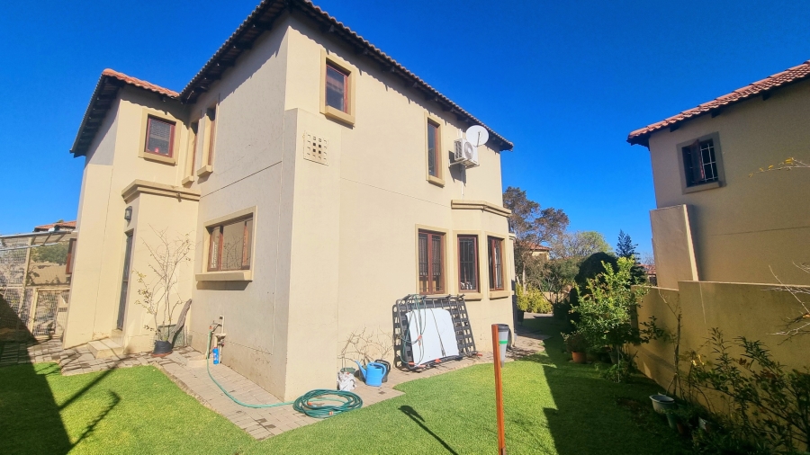 3 Bedroom Property for Sale in Kyalami Hills Gauteng
