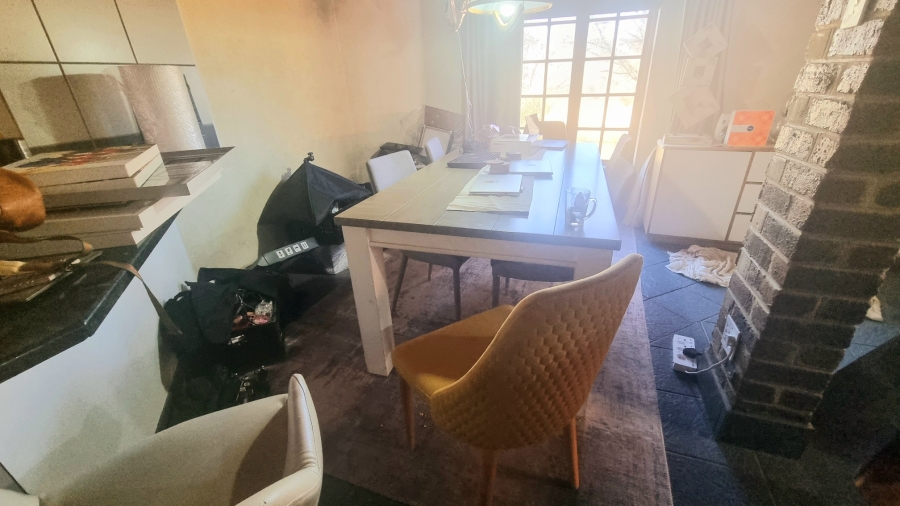To Let 4 Bedroom Property for Rent in Glen Austin Gauteng