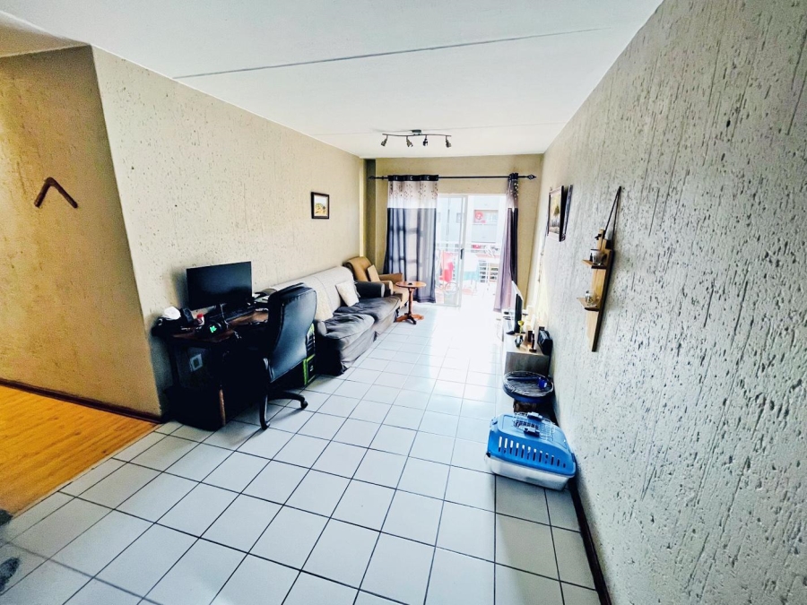 2 Bedroom Property for Sale in Glenhazel Gauteng