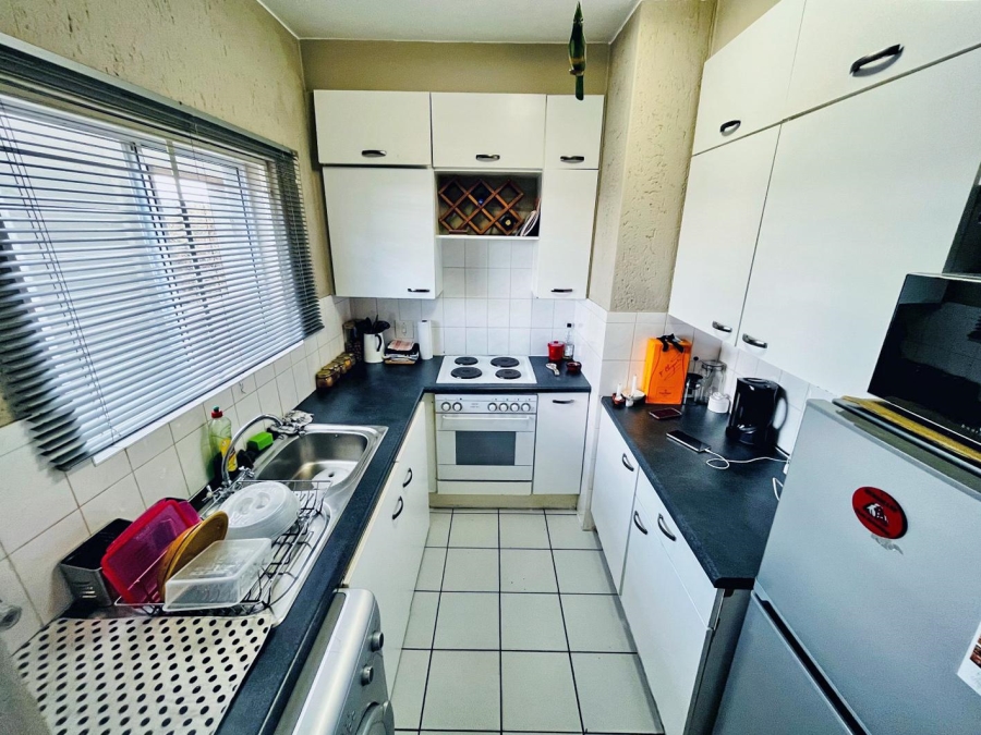 2 Bedroom Property for Sale in Glenhazel Gauteng