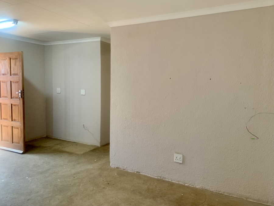 3 Bedroom Property for Sale in Soshanguve YY Gauteng